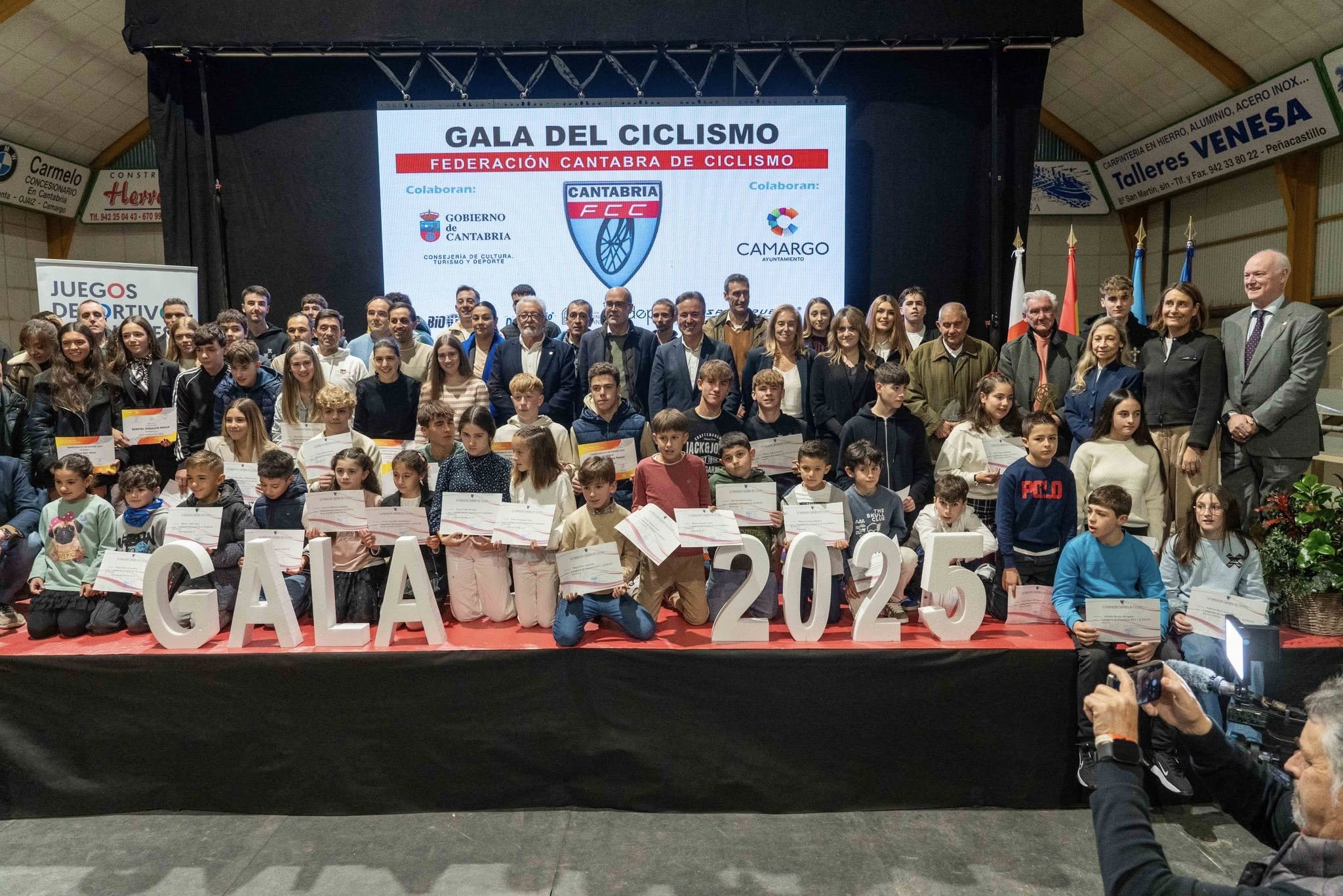 Éxito de la Gala del Ciclismo Cántabro 2025