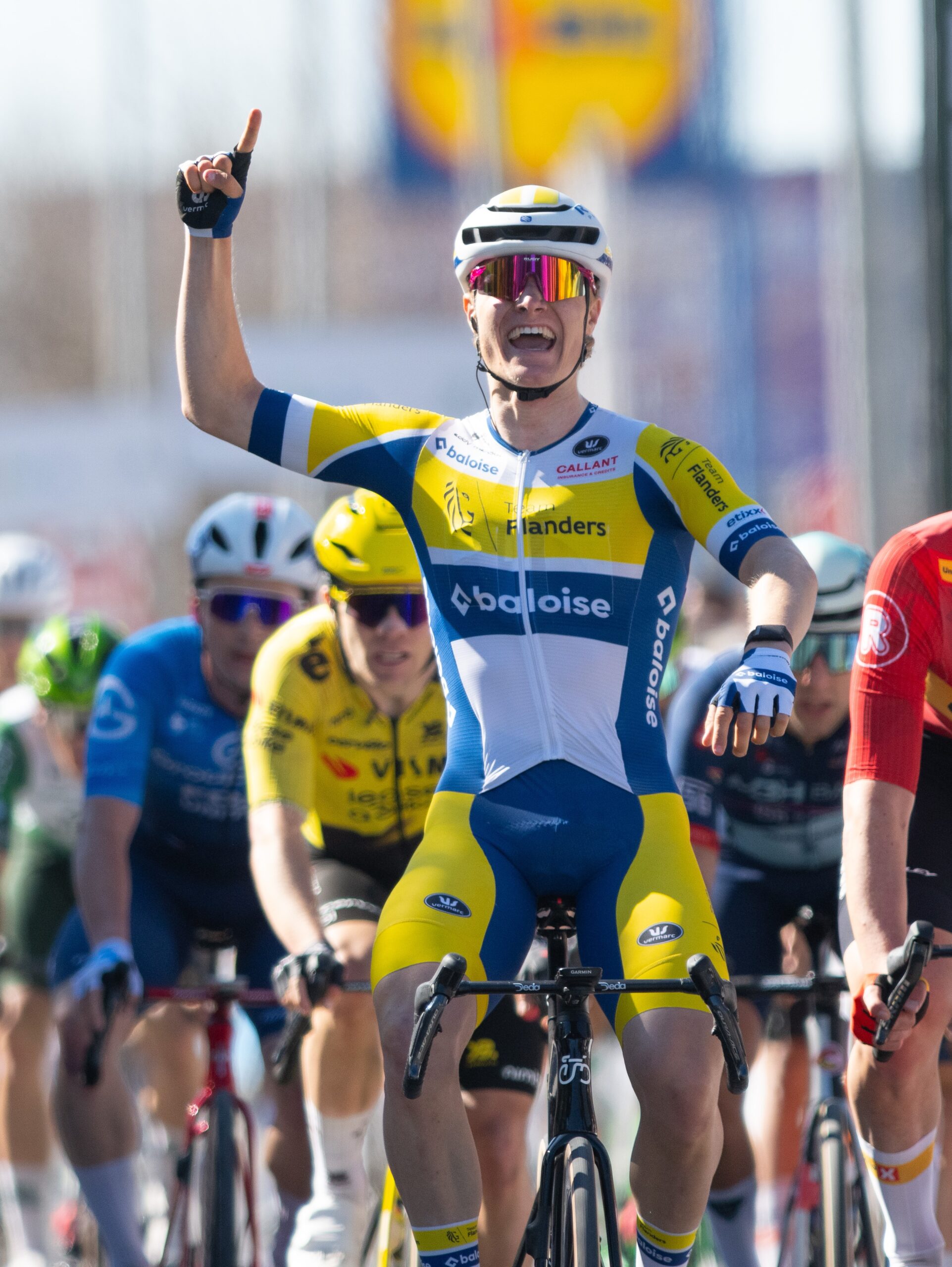 Crabbe sorprende en Pozoblanco y deja todo para la batalla final en Lucena