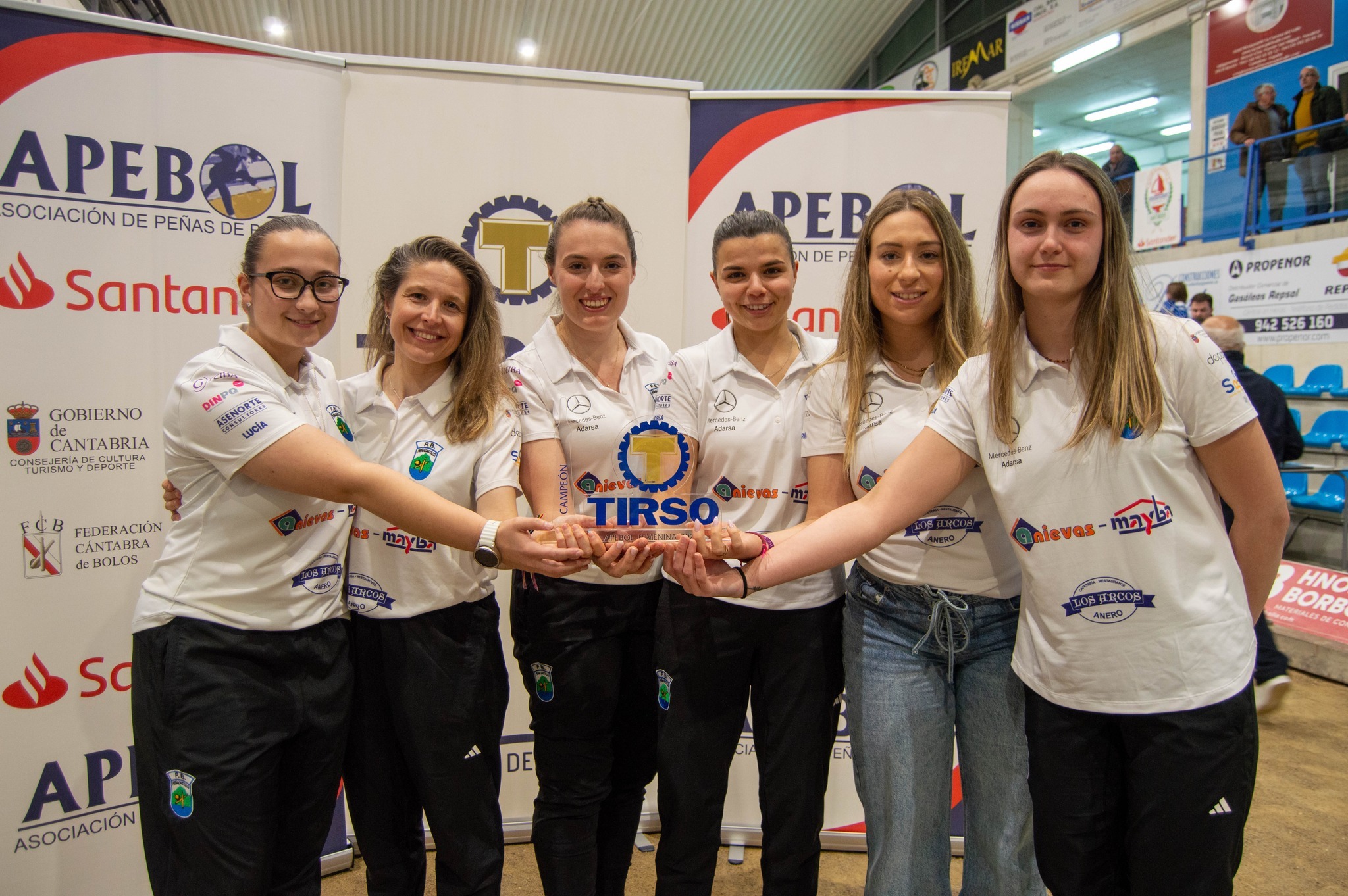 Peñacastillo Anievas Mayba conquista la Copa Apebol-Trofeo Grupo Tirso