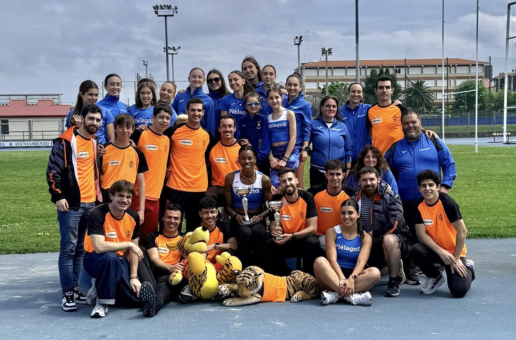 Piélagos y Olimpia Lafuente reinan en el atletismo cántabro