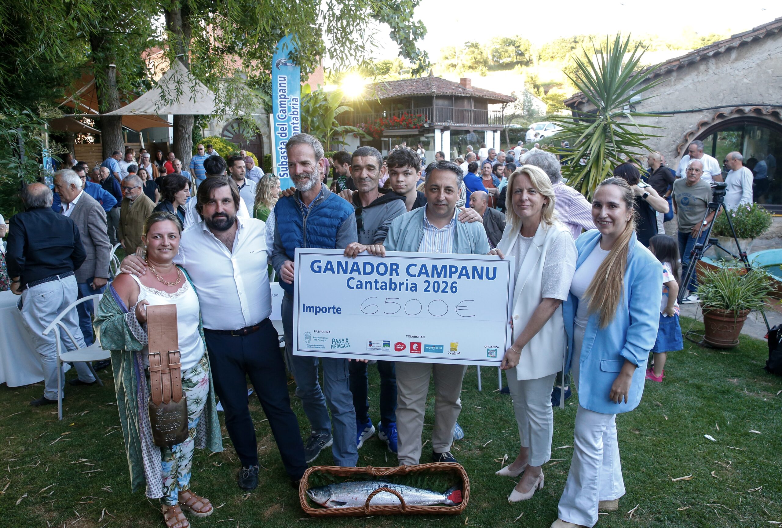 Subastado el ‘campanu’ de Cantabria, que ha alcanzado un valor de 6.500 euros