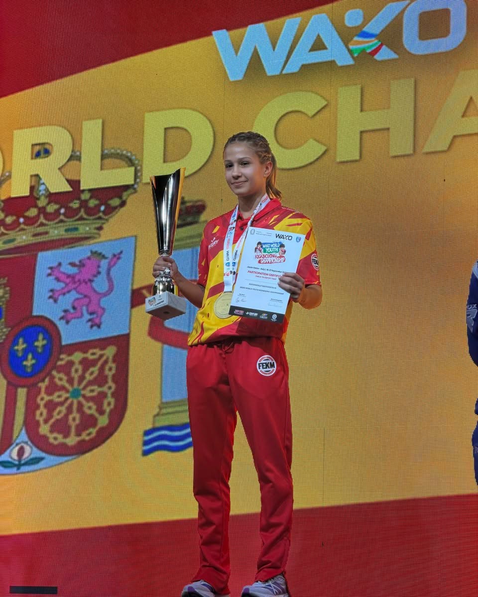 Chiara Ferrari, campeona del mundo WAKO