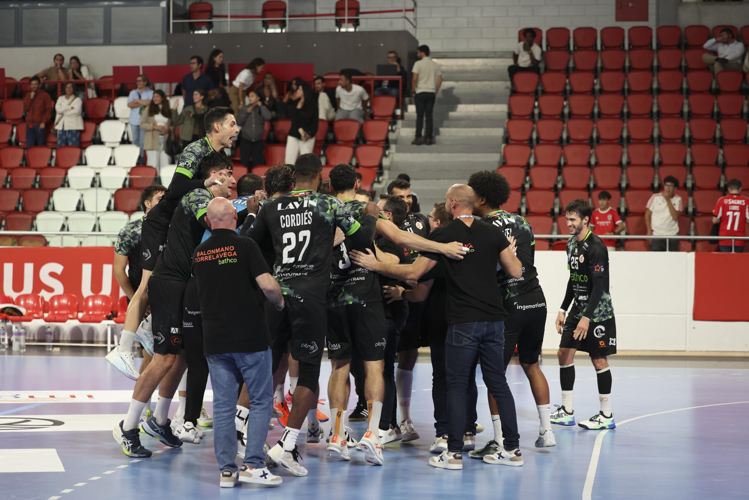 Apoteósico primer triunfo europeo del Bathco BM Torrelavega en Lisboa