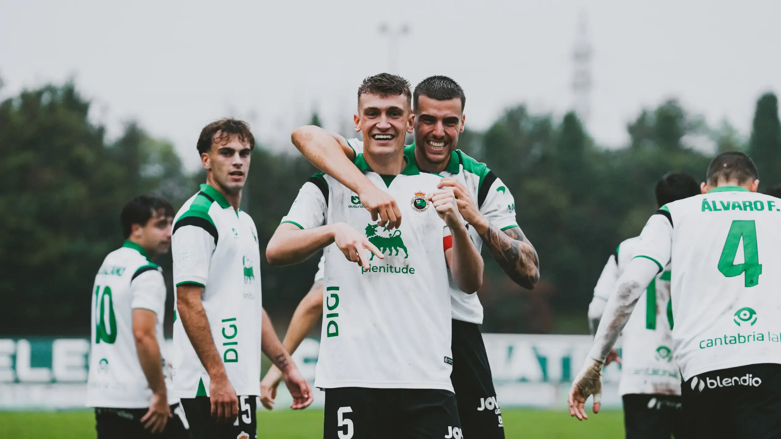 El Rayo Cantabria estrena su casillero de victorias ante el CD Baskonia (3-1)