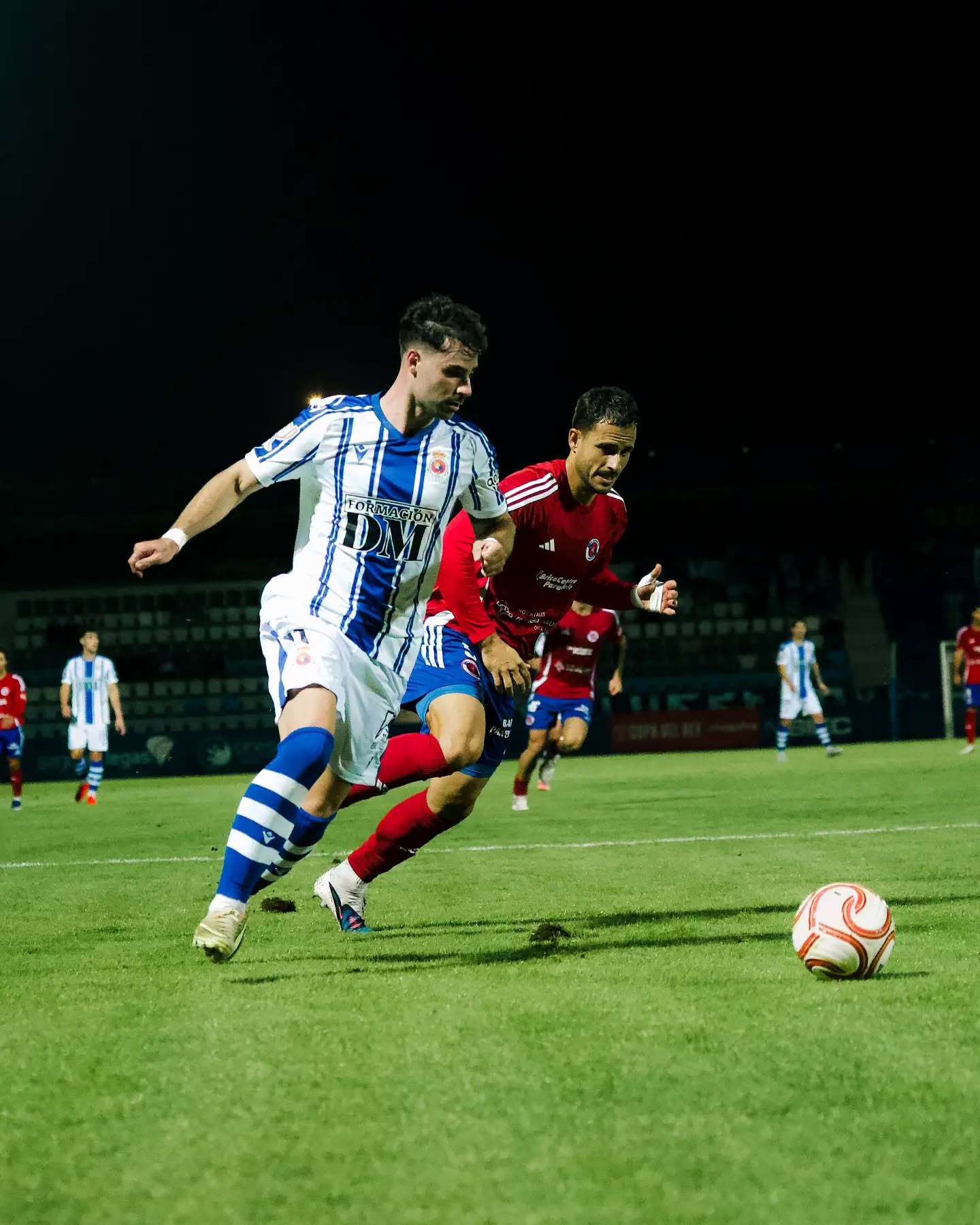 La Gimnástica sigue adelante en la Copa del Rey tras imponerse por 3-1 al Ourense en la prórroga