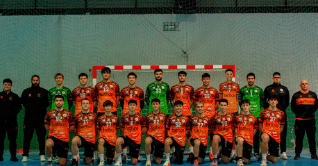 El balonmano Cántabro firma una jornada de contrastes en primera Nacional